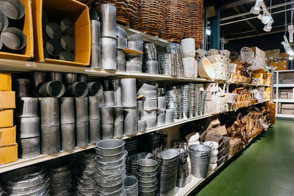 aisle with tin and wicker containers